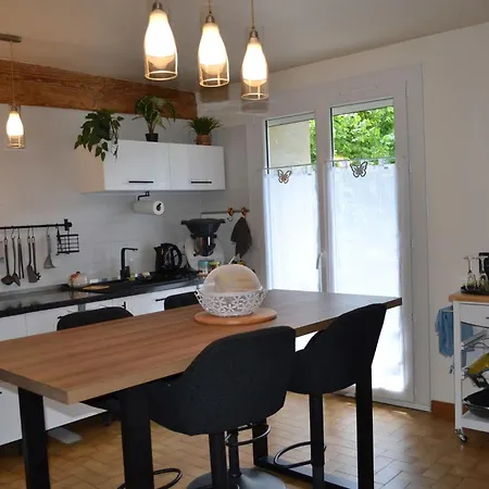 Prázdninový dům Maison Les Hirondelles *