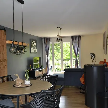 Maison Les Hirondelles Prázdninový dům *